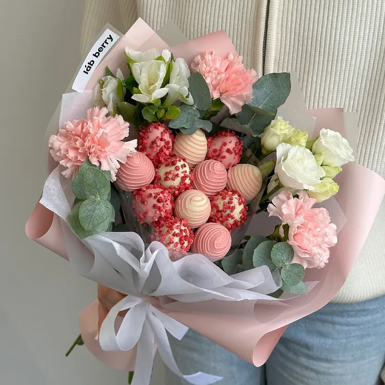 Букет из клубники #10